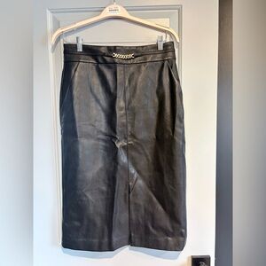 Ann Taylor Black Genuine Leather Pencil Skirt w/ Gold Chain Detail – Size 8